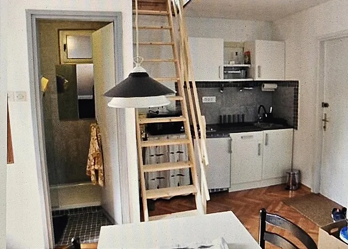 Ferienglueck Unterm Dach Apartman Poreč