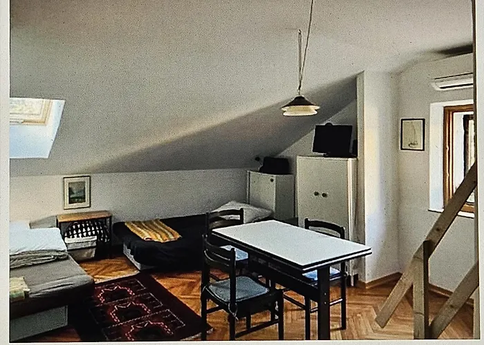 Ferienglueck Unterm Dach * Poreč